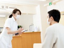内科クリニックでの医療事務スタッフ