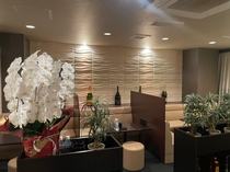 Lounge Seventh