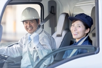 3ｔユニック車での戸建てへの鋼材の配送ドライバー