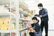 コンビニエンスストアの棚卸代行業務