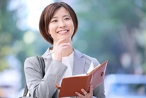 株式会社アイヴィジット