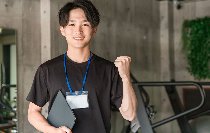 フィットネスジムの受付