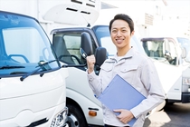 2ｔ車での企業向け一般貨物の集配ドライバー