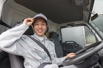 2ｔ～大型車での自動車の陸送ドライバー