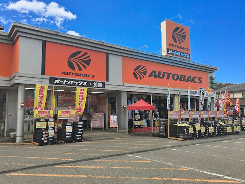 レジ受付・カー用品の品出し