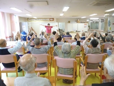 老人ホームの施設内介護パートスタッフ