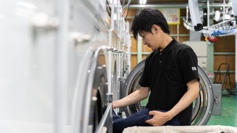 ノムラクリーニング 特殊品事業所(大阪府八尾市/八尾駅/配送・配達ドライバー)_1