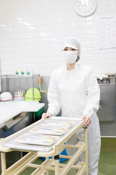 食品工場内での軽作業