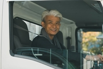 中型トラックでの店舗配送業務