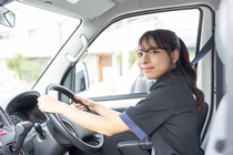 エリートクリーニング　本社第二工場(三重県桑名市/桑名駅/配送・配達ドライバー)_1