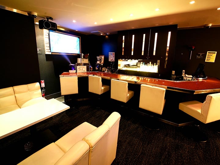 バーでのバーテンダー