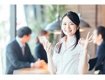 スマホ・タブレットのオプションご案内スタッフ