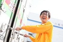 トラックドライバー補助