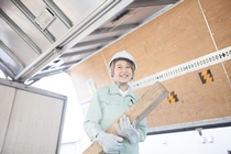 中型トラックでのルート配送業務