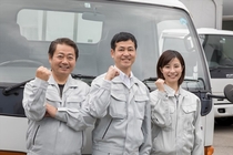 中型トラックでの施設配送業務