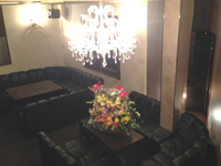 ラウンジのママのお手伝い