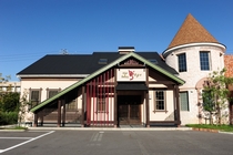 B's age 長久手店