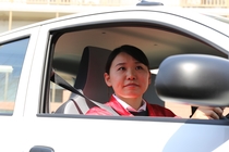 車でのデリバリー・配達スタッフ