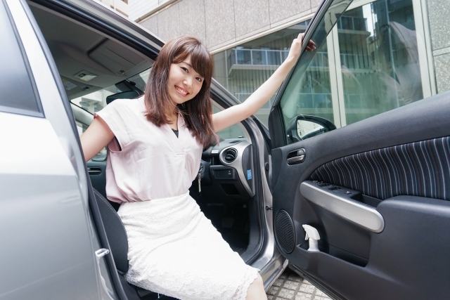 レンタカースタッフ