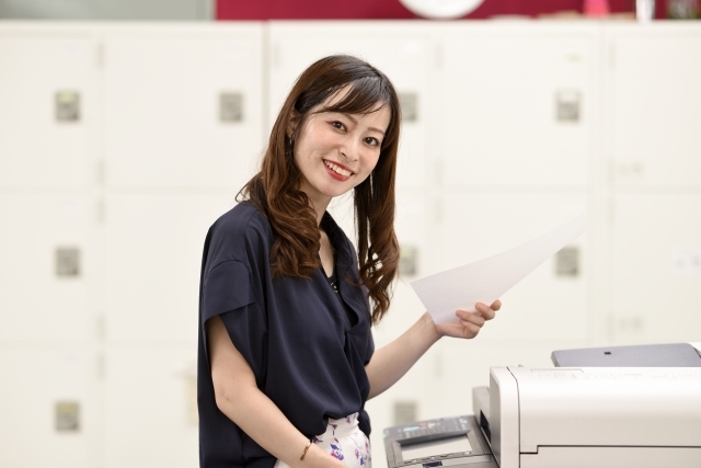 営業事務スタッフ