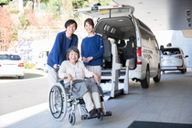 普通車での病院とセンター間の検体のピストン配送ドライバー