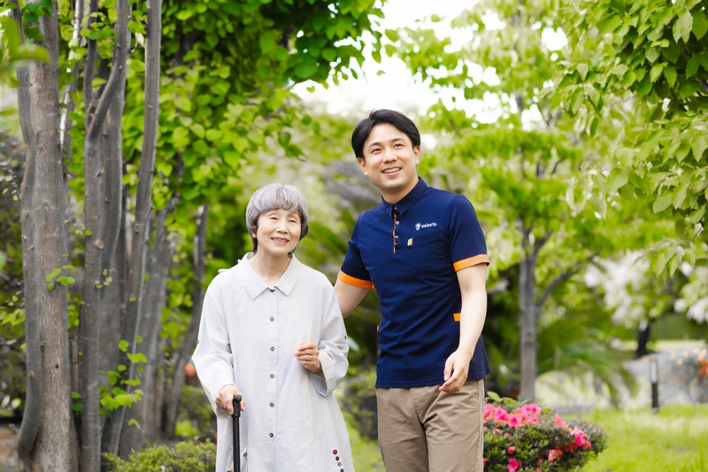 デイサービスの介護職員・ヘルパー・介護助手