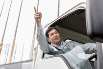 2ｔ～3ｔ車での企業向けゴミの回収ドライバー