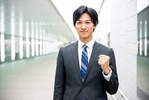 株式会社アイヴィジット