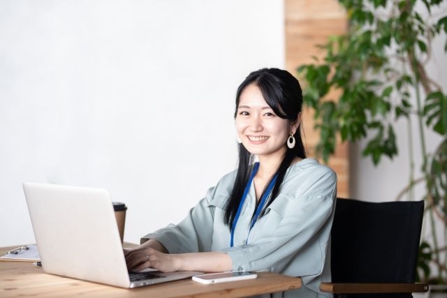 入力事務スタッフ