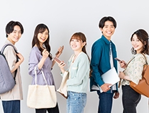コスメ・小物雑貨などのシール貼りstaff/短期OK