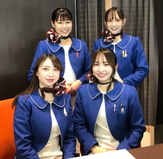 インフォメーション受付・ご案内スタッフ