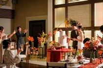 結婚式場のホールスタッフ