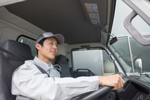 1.5ｔ車での電気機器の配送ドライバー