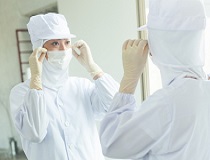 施設内での調理補助業務