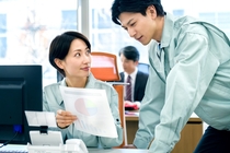 部品の確認やメール対応