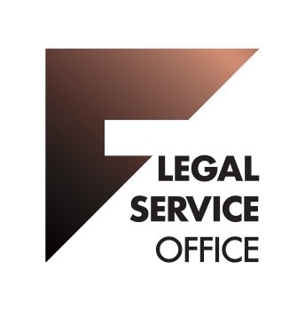 車庫証明の提出スタッフ