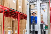 一般貨物類構内フォークリフト業務