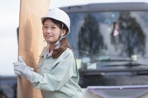 中型トラックでの店舗配送業務