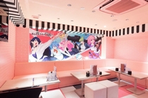 キャバクラでのホールスタッフ