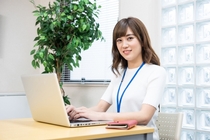 商社でのデータ入力事務