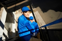 ゴミ及び資源の回収助手スタッフ