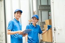 中型トラックでの一般貨物配送業務