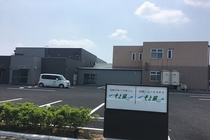 ショートステイ　夜勤専従介護職