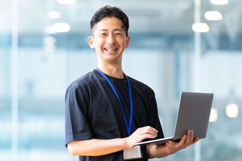 アデコ株式会社