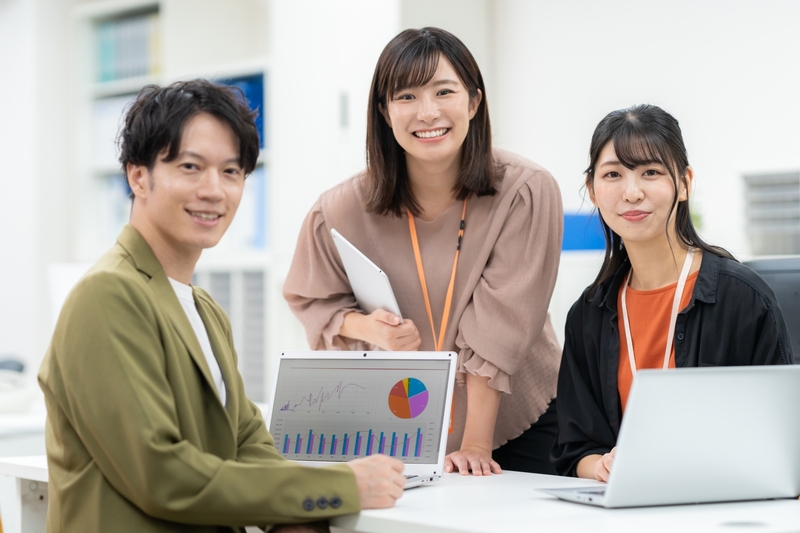 美容専門商社の一般事務・営業事務