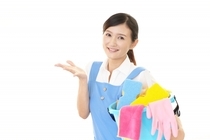 パチンコ店での清掃スタッフ