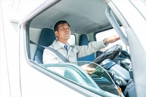 中型トラックでの産廃回収業務