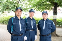商業ビル新築工事現場での警備staff