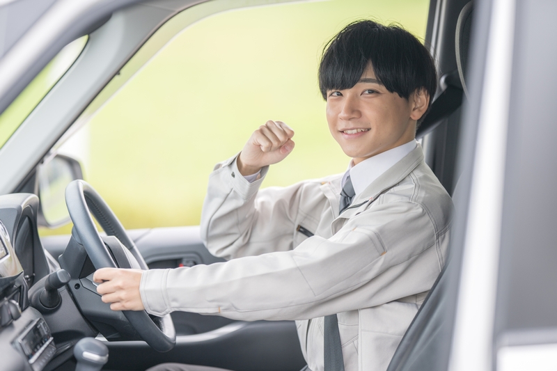 機械装置の営業スタッフ