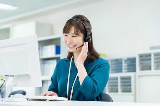 バスの予約受付業務